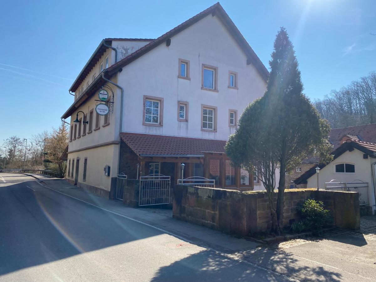 Felsenmuehle Neuleiningen Bed & Breakfast Exterior foto