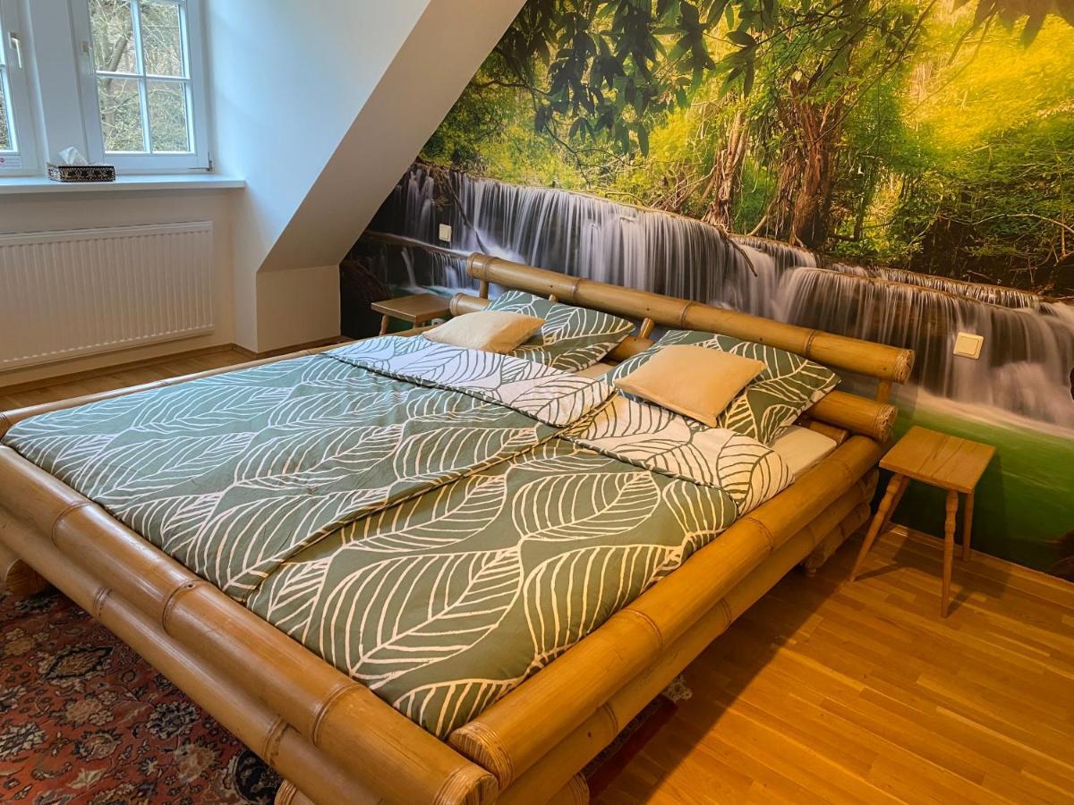 Felsenmuehle Neuleiningen Bed & Breakfast Exterior foto